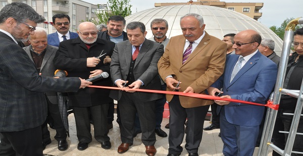 Çerkez Hoca Camisi kütüphanesi açıldı