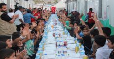 Türk Kızılay’ından Suriyeli mazlumlara yardım eli