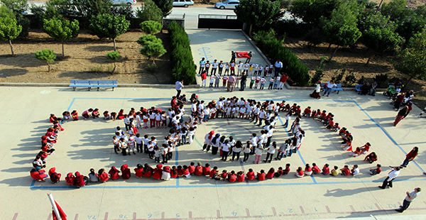 Hatay’da öğrencilerden Mehmetçik’e koreografili destek