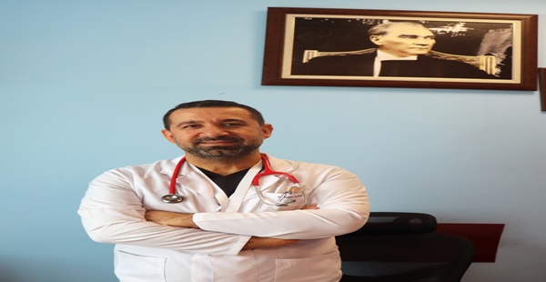 Başhekim Çocuk Sağlığı ve Hastalıkları Uzmanı Dr. Emin Turhan: