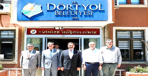 VALİ MASATLI’DAN BAŞKAN AMAÇ’A TEBRİK ZİYARETİ