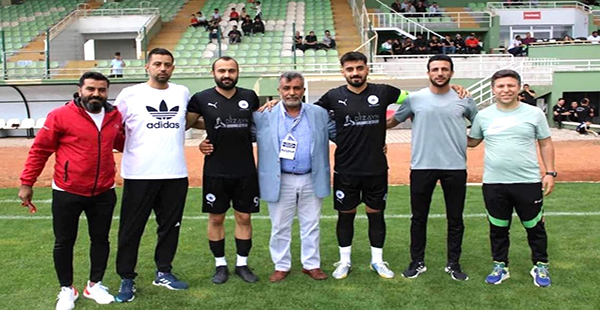 REYHANLISPOR ŞAŞIRTTI: BAL LİGİNDEN ÇEKİLDİ