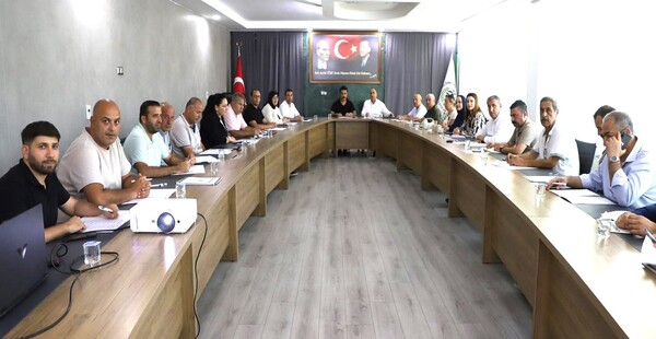 ALTINÖZÜ’NDE FESTİVAL DEĞERLENDİRME TOPLANTISI GERÇEKLEŞTİ