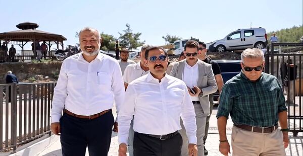 HATAY’DA ÇOCUK SEVGİ EVİ GÜN SAYIYOR