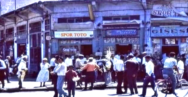 1970’LERDE ANTAKYA KÖPRÜBAŞI: TARİHİN İZLERİNİ TAŞIYAN BİR GÖRÜNTÜ