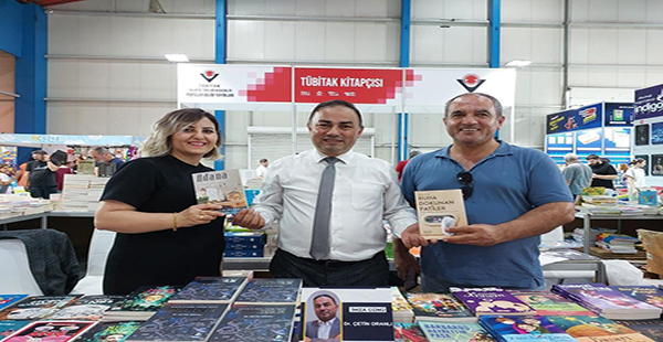 ORANLI’NIN ALTINCI ESERİNE ÖDÜL VE İLGİ YAĞMURU