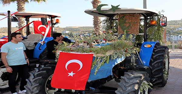 EN GÜZEL TRAKTÖR SÜSLEME YARIŞMASI’NIN KAZANANI MEHMET KOCAMAN OLDU