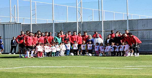 HATAYSPOR’UN SAHASI YOK, TARAFTARI YOK