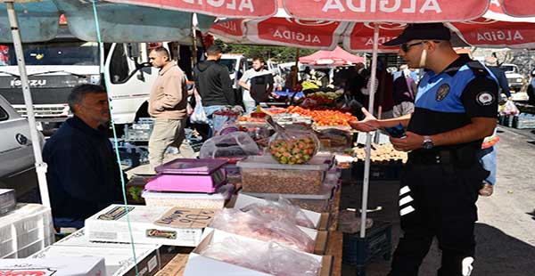 POLİS DOLANDIRICILIK OLAYLARINA KARŞI VATANDAŞLARI UYARDI