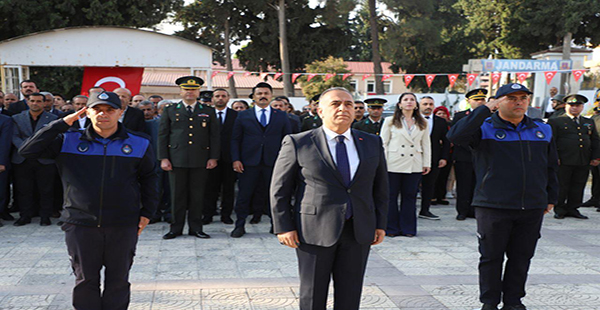 ALTINÖZÜ, BÜYÜK ÖNDER ATATÜRK’Ü ANDI