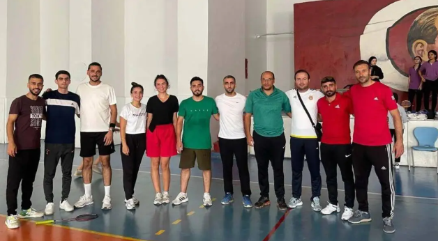 REYHANLI’DA ÖĞRETMENLER GÜNÜ’NDE SPOR HEYECANI YAŞANDI