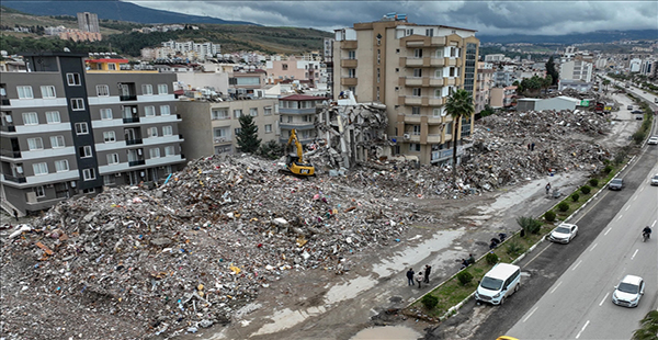 VATANDAŞ İHBARIYLA YAKALANAN MÜTEAHHİDE YENİ DEPREM DAVASI