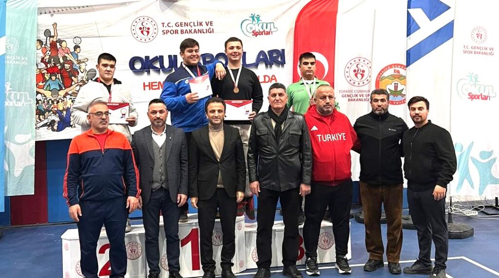 ANTAKYA TOBB İHL SPORCULARI TÜRKİYE’NİN ZİRVESİNDE