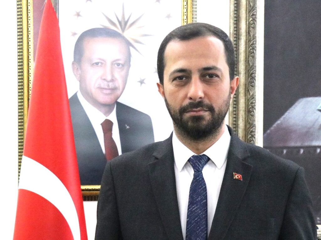 YALÇIN: EMEĞİN VE DAYANIŞMANIN YANINDAYIZ