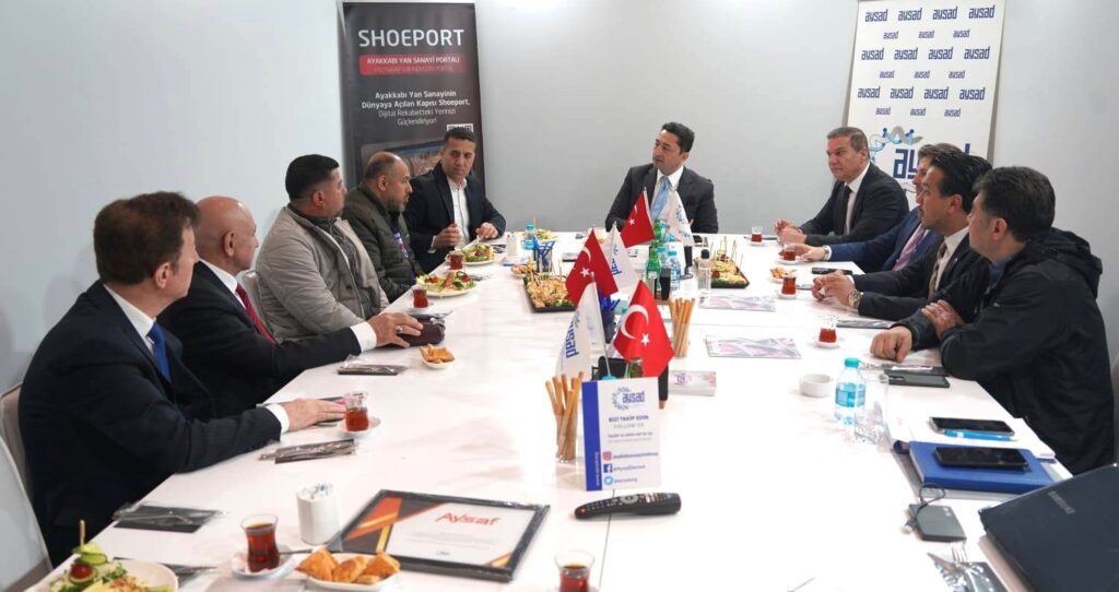 HATAY’DA AYAKKABI SEKTÖRÜ İÇİN GÜÇ BİRLİĞİ TOPLANTISI