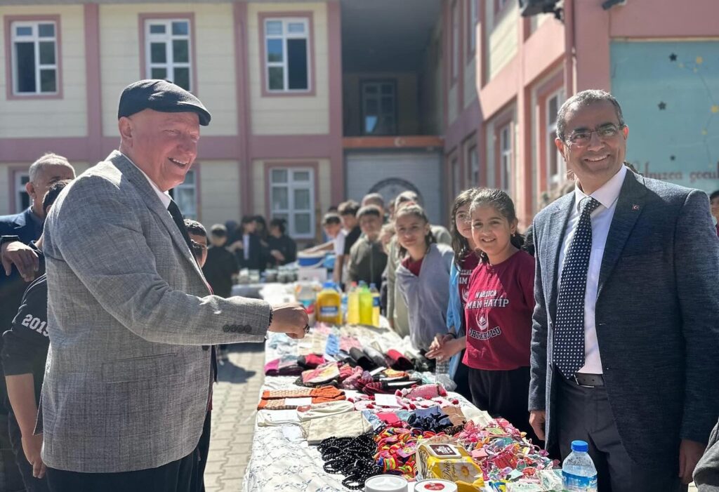 NARLICA İHL’DEN FİLİSTİN’E DESTEK KERMESİ