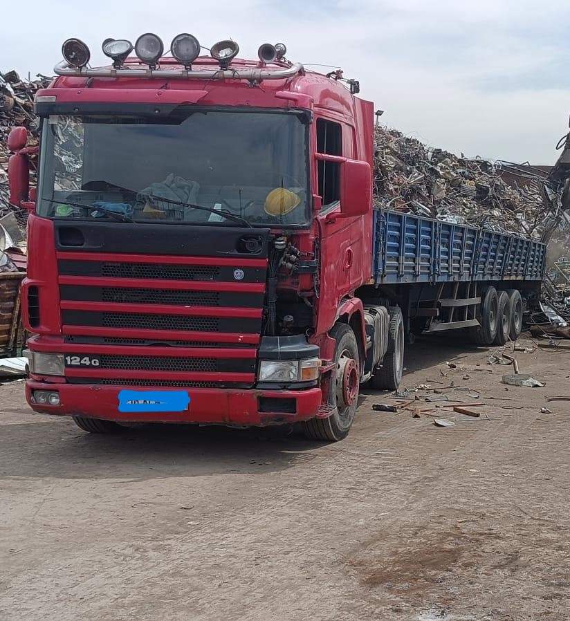 GABARİ DIŞI YÜK TAŞIYAN ARAÇ DURDURULDU; 49 BİN TL CEZA!