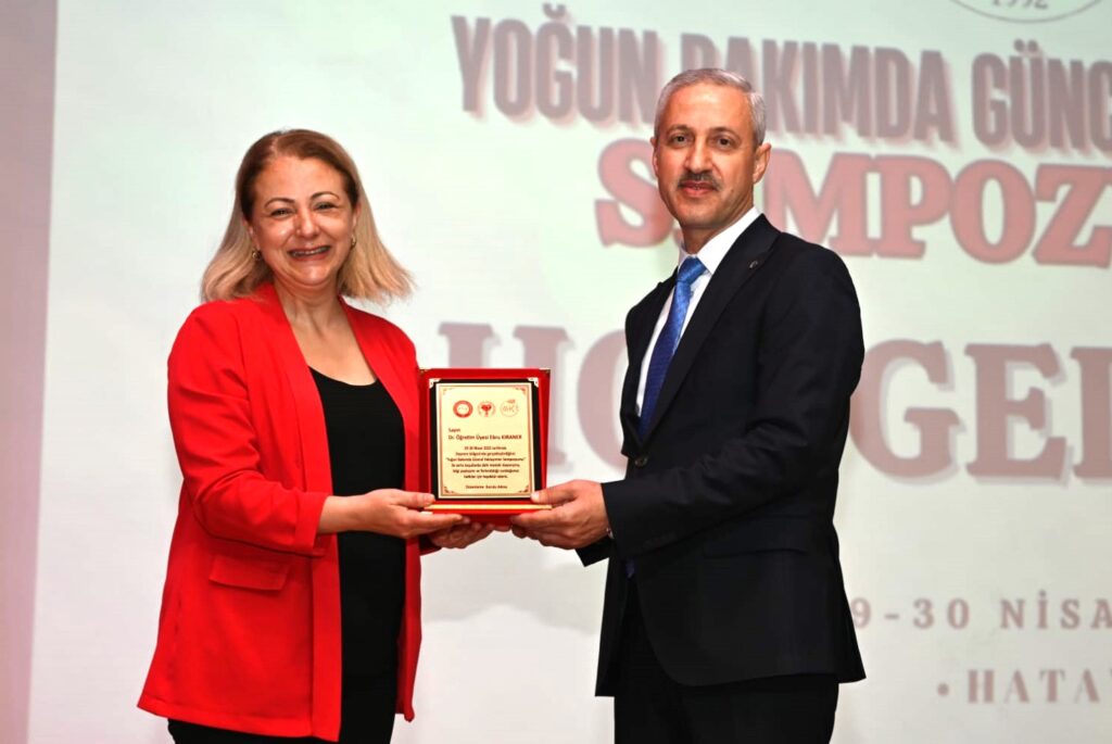 HMKÜ’DE YOĞUN BAKIMDA GÜNCEL YAKLAŞIMLAR SEMPOZYUMU DÜZENLENDİ