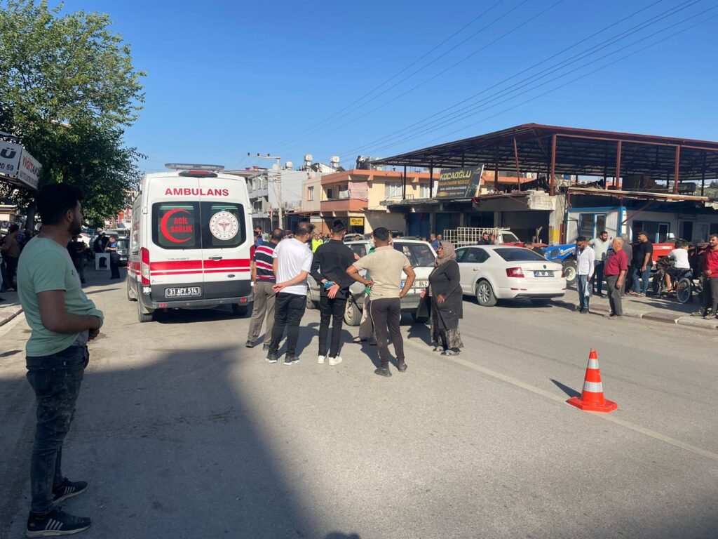 OTOMOBİLİN ÇARPTIĞI ÇOCUK YARALANDI