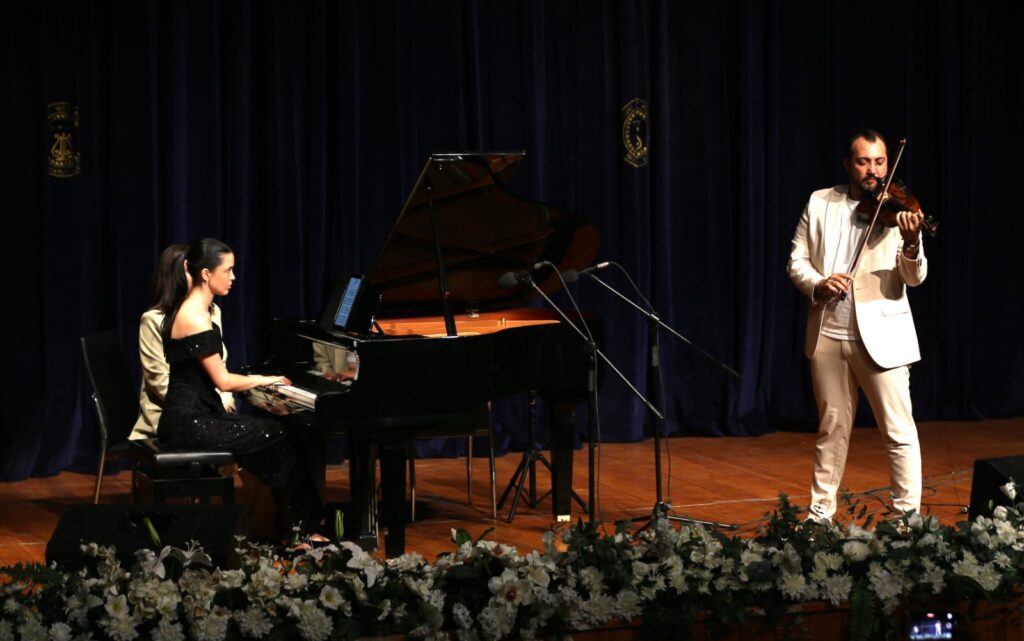 PİYANİST İRAZ YILDIZ, HATAY’DA KONSER VERDİ