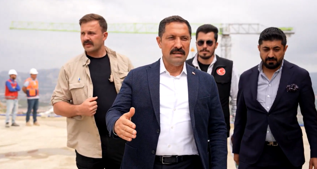 DEFNE YENİ YÜZÜYLE AYAĞA KALKIYOR