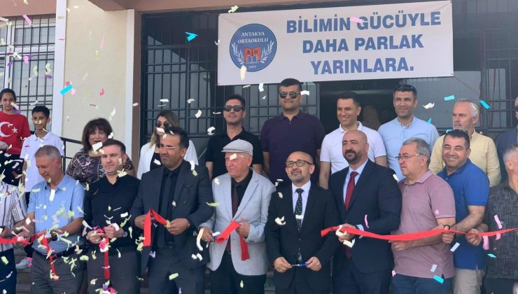 ANTAKYA ORTAOKULU’NDA FUAR VE SERGİ DÜZENLENDİ