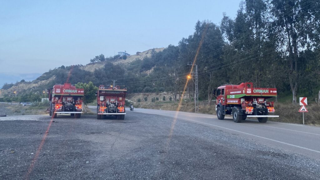 ARSUZ’DA ÇIKAN ORMAN YANGINI KONTROL ALTINA ALINDI
