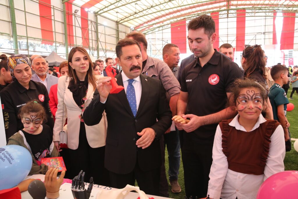 ENGELLİLER HAFTASI KAPSAMINDA ETKİNLİK DÜZENLENDİ