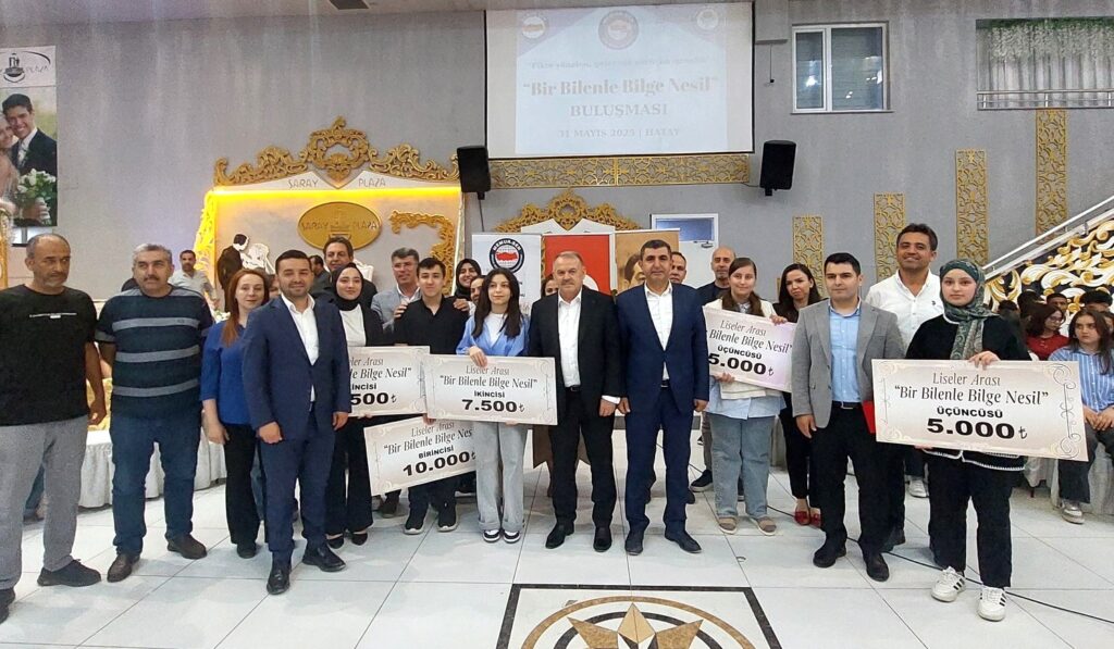 MEMUR-SEN HATAY’DAN GENÇ YAZARLARA DESTEK