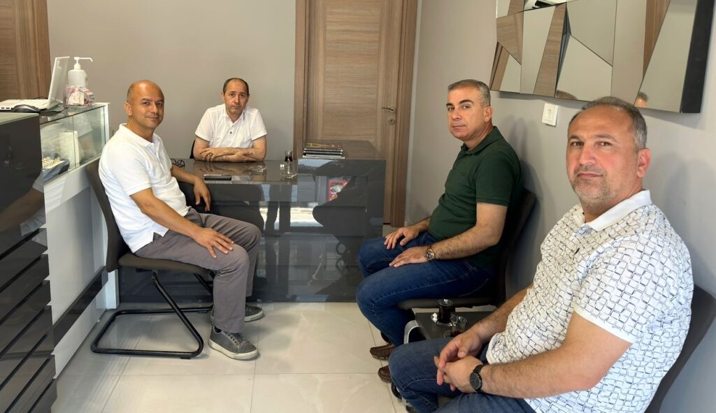 BAŞKAN ÇELİK’TEN ESNAFA ZİYARET
