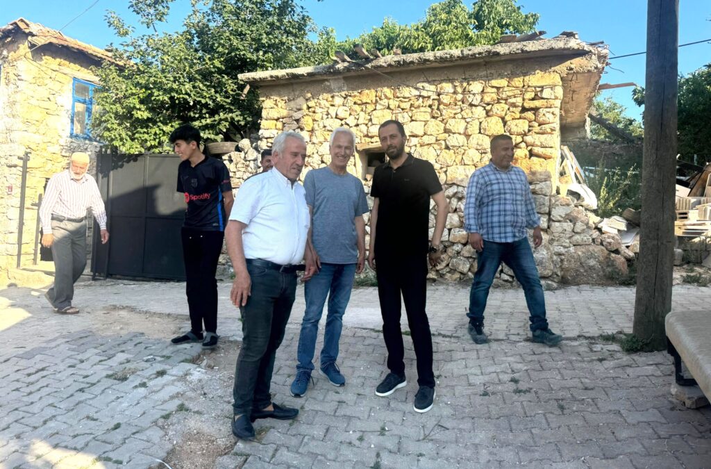 BAŞKAN YALÇIN MAHALLE ZİYARETLERİNİ SÜRDÜRDÜ
