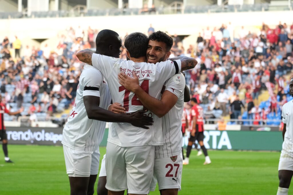 HATAYSPOR, SALI GÜNÜ TOP BAŞI YAPACAK