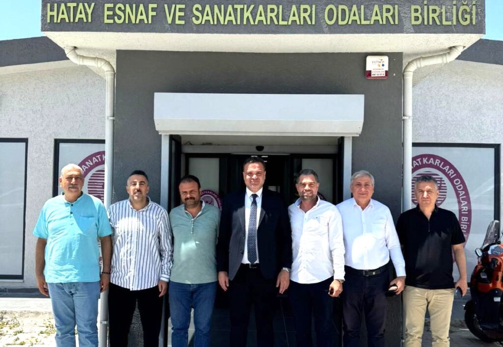 BAŞKAN YILMAZ KUYUMCULAR ODASI YÖNETİMİNİ AĞIRLADI