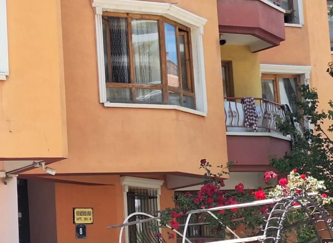 YALNIZ YAŞAYAN KİŞİ EVİNDE ÖLÜ BULUNDU