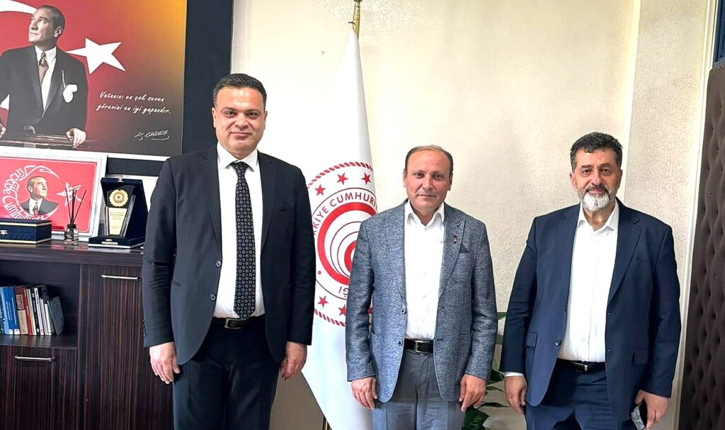 BAŞKAN YILMAZ YENİ İL MÜDÜRÜNÜ ZİYARET ETTİ