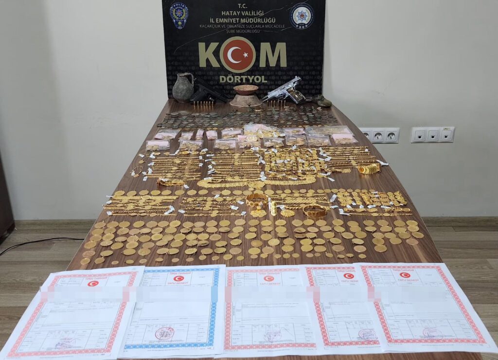 DÜŞÜK AYARLI ALTIN SATTIKLARI İDDİASIYLA 5 KUYUMCU YAKALANDI