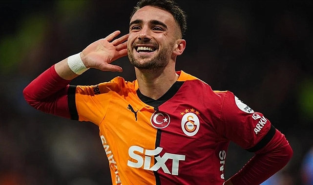 YUNUS AKGÜN’DEN DEPREMZEDE ÖĞRENCİLERE ANLAMLI DESTEK