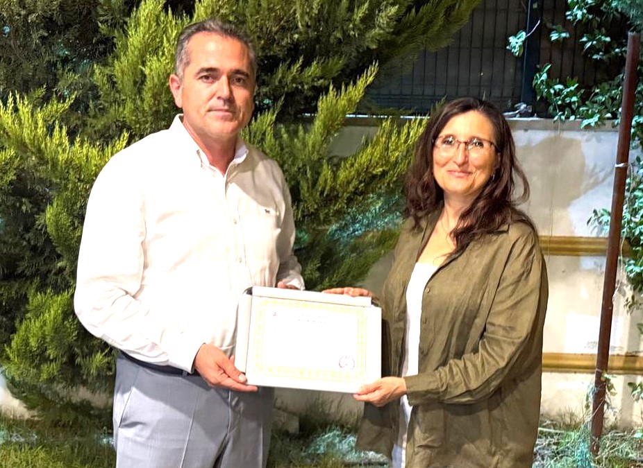 KAYMAKAM AKDAŞ’TAN SAĞLIK MÜDÜRÜNE TAKDİR BELGESİ