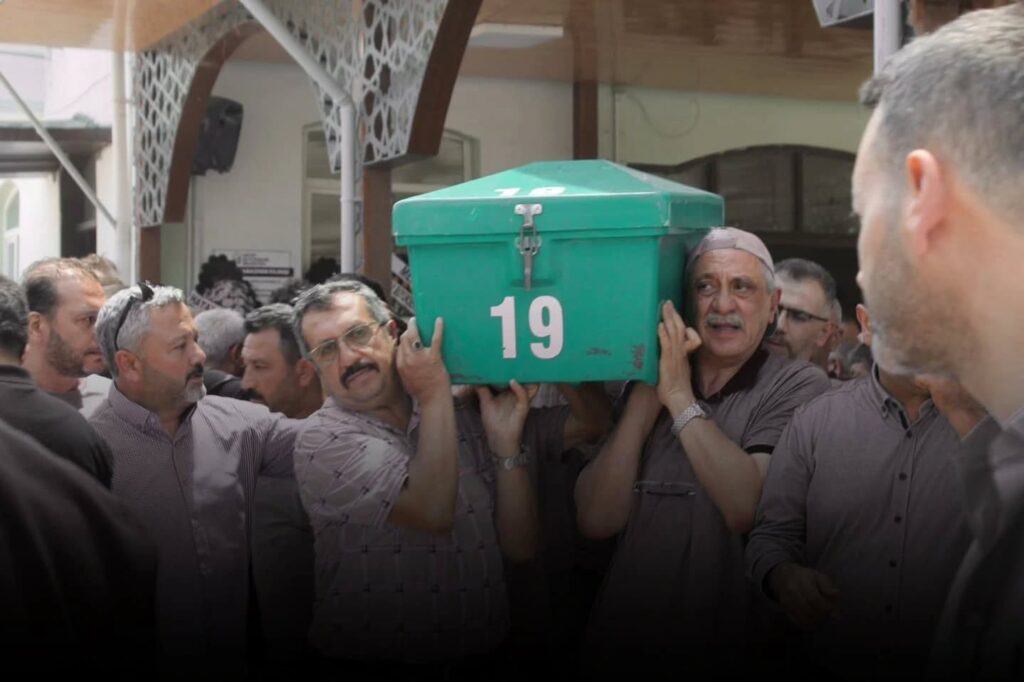 MİLLİ YÜZÜCÜ KAMİL KÖSEOĞLU ANTAKYA’DA SON YOLCULUĞUNA UĞURLANDI