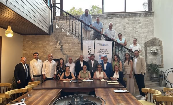 DASİFED’İN EV SAHİPLİĞİNDE İŞ DÜNYASI BULUŞTU