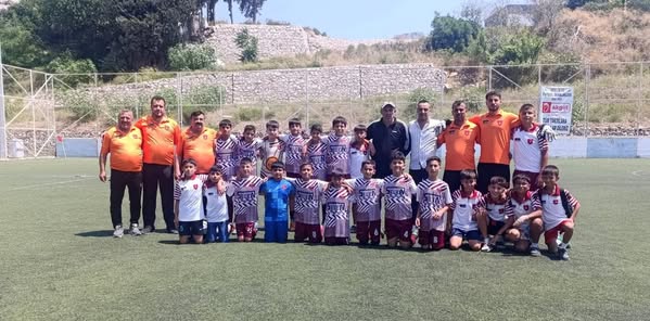 HATAY 1967 U12 TAKIMI BAŞARIYI PİKNİKLE KUTLADI