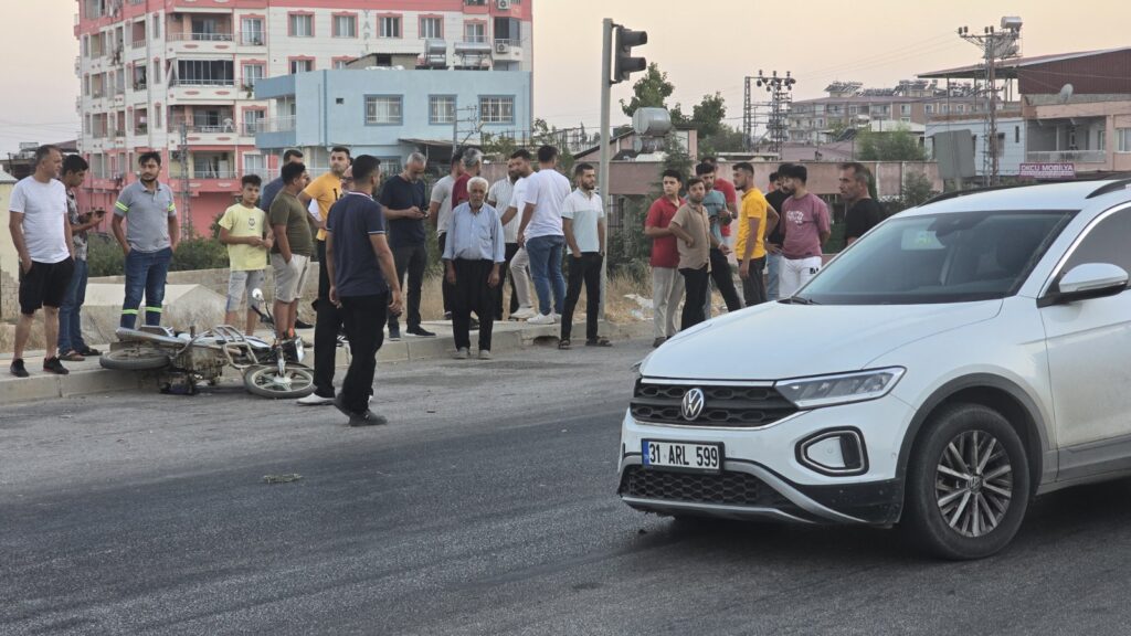 CİPLE ÇARPIŞAN MOTOSİKLETİN SÜRÜCÜSÜ ÖLDÜ