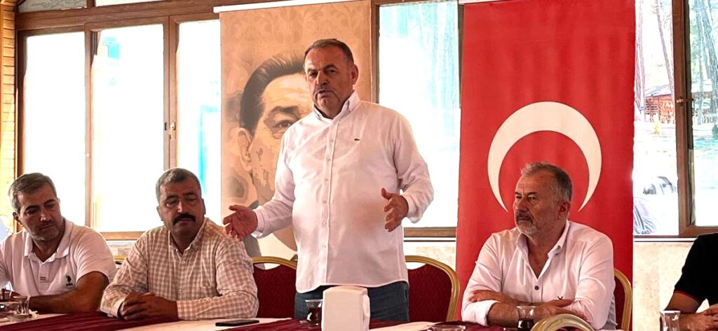 BAYRAKDAR: DEVLET MEMURLARININ GÖNLÜ KIRILMAYA GELMEZ, FATURASI AĞIR OLUR