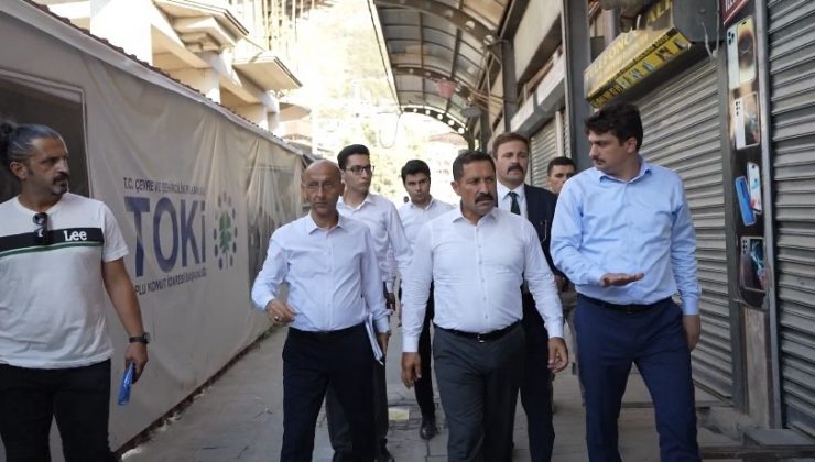 VALİ MASATLI, TARİHİ UZUN ÇARŞI’DAKİ ÇALIŞMALARI İNCELEDİ