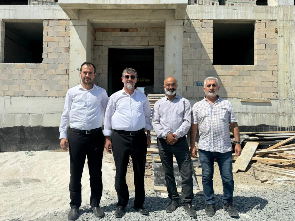MÜFTÜ TOPÇU’DAN KUR’AN KURSU VE CAMİ İNŞAATLARINA ZİYARET