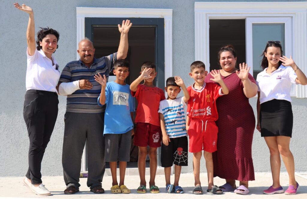 HAYATLAR ÜLKEM OKUYOR DERNEĞİ İLE DEĞİŞİYOR!