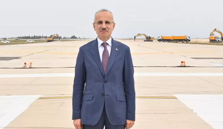 URALOĞLU’NDAN HATAY HAVALİMANI AÇIKLAMASI