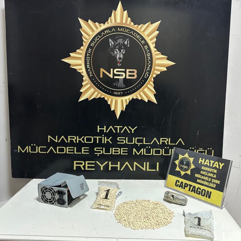 BİLGİSAYAR FANI İÇİNE UYUŞTURUCU SAKLAYAN ŞÜPHELİ TUTUKLANDI