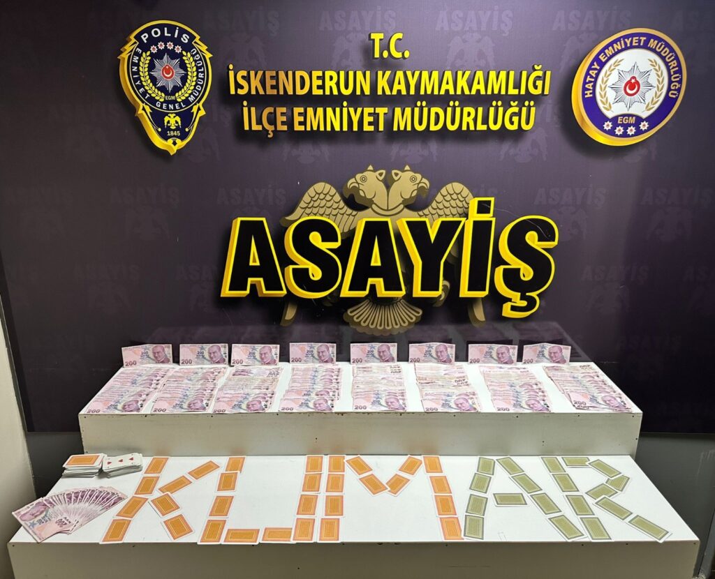 İSKENDERUN’DA KUMAR OYNAYAN 5 KİŞİYE 46 BİN 235 LİRA CEZA VERİLDİ