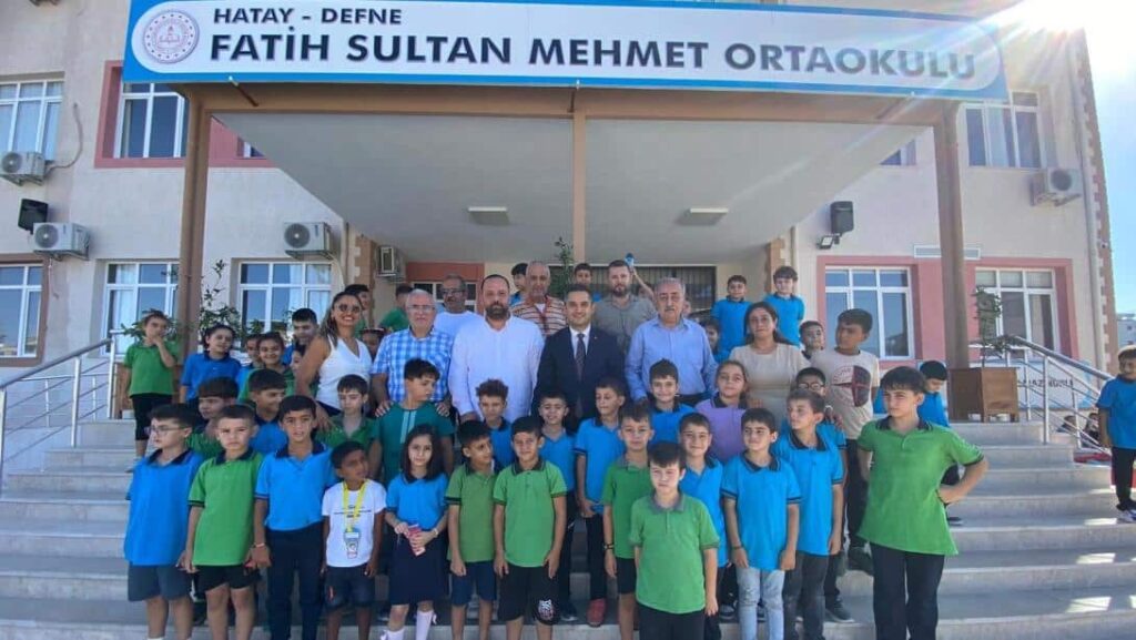 GÜLİSTAN: OKUL ZİYARETLERİMİZ DEVAM EDİYOR